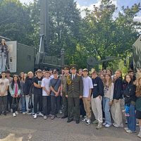 74-му отдельному полку связи — 81 год!