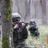 Гвардейцы на высоте