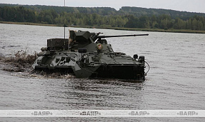 В рамках учения «Запад-2025» военнослужащие преодолели водную преграду