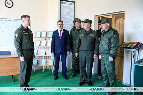 Генерал-майор Владимир Белый посетил военную кафедру Белорусско-Российского университета