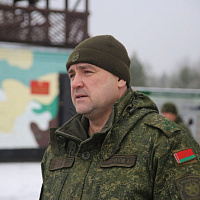 Штатным, огонь!