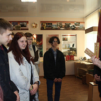 Воспитывая патриотов