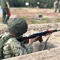 Курсанты военного факультета в ГрГУ имения Янки Купалы прошли обкатку танком