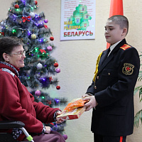 Минские суворовцы посетили Николаевщинский дом-интернат