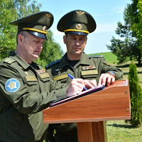 Увековечивая память Героев