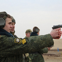 Минские суворовцы в гостях у десантников