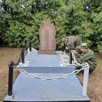 Трудятся зенитчики