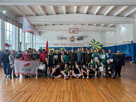 Проигравших не было!