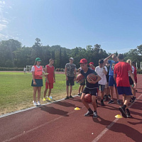 Спортивно-полевая игра «Захват знамени» прошла в «Орлёнке»