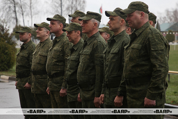 В Смолевичском районе проходит учебный сбор с военнообязанными территориальных войск