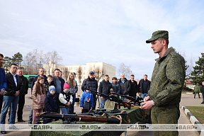 В 120-й отдельной гвардейской механизированной бригаде прошёл день открытых дверей