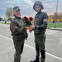  В Вооружённых Силах военнослужащие поздравили  матерей с праздником — Днём матери