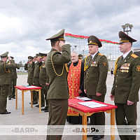 На площади Государственного флага  прошёл выпуск лейтенантов военно-медицинского института в БГМУ