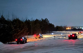 На танкодроме 72 ОУЦ курсанты-гвардейцы осваивают вождение БТР в ночных условиях