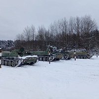 Занятия по вождению с курсантами 72 ОУЦ