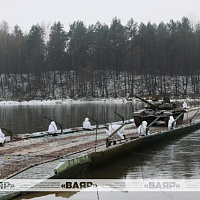 Стремительным маршем — на полигон