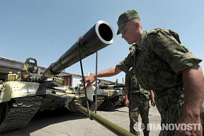 Тактическое учение российских танкистов завершилось в Таджикистане