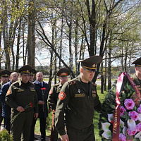 Памяти героев