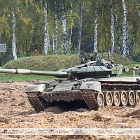 Состязания по полевой выучке среди командиров механизированных и танковых подразделений