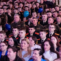 Поздравление с 8 Марта от суворовцев