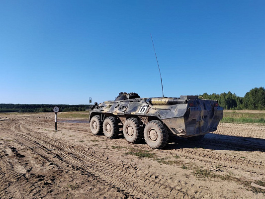 Экзаменует «учебка»