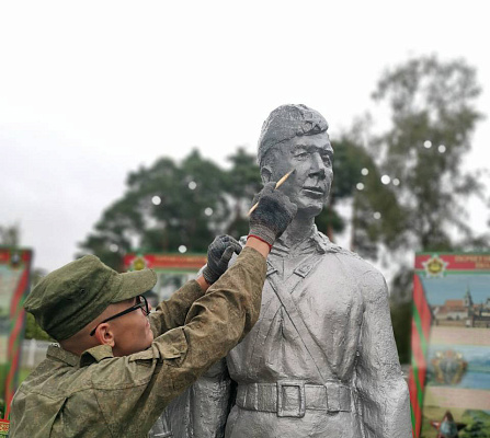 В Борисове отреставрировали памятник воинам-инженерам