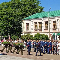 Память священна