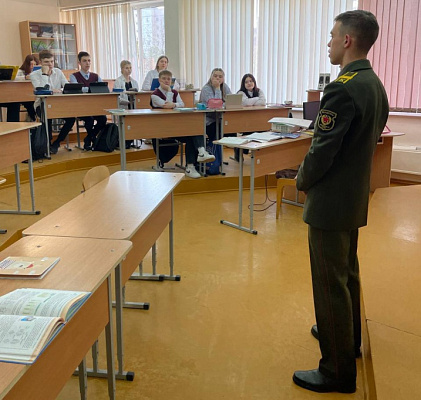 Курсанты провели профориентационную работу