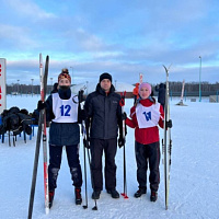 На лыжах — за победой