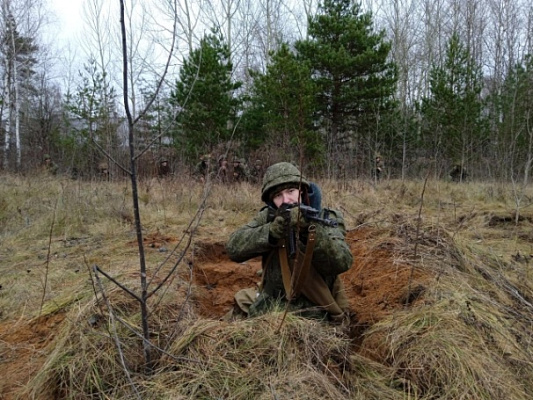 Тактическая подготовка на местности с новым пополнением
