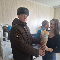 В День женщин военные создали атмосферу праздника в разных уголках страны