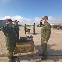 Вручили боевое оружие