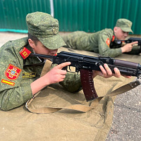 Продолжает работу военно-патриотический лагерь «Гвардеец»