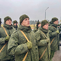 Ритуал вручения оружия в 120 омбр