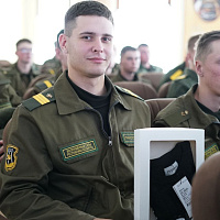 В 36-й дорожно-мостовой и 65-й автомобильной бригадах прошло чествование военнослужащих, увольняемых в запас