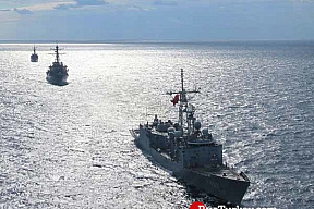 Турция проводит военно-морские учения с США 