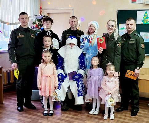 Подарить радость детям