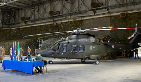 Итальянская армия получила первый вертолет AW169