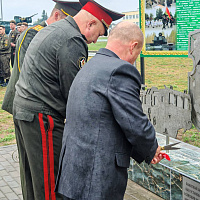 В день 38-й годовщины 465-й ракетной бригады открыт памятный знак