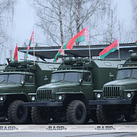 Торжественное вручение техники связи в 619 бхрмусс