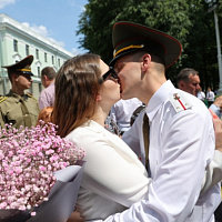 Упали звёзды на погоны