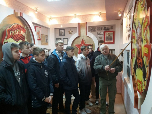 В рамках военно-патриотического воспитания