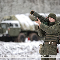 Подразделение одной из зенитных ракетных бригад участвует в тактическом учении