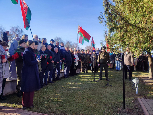 Военнослужащие 11 омбр приняли участие в церемонии захоронения неизвестных солдат Советской армии