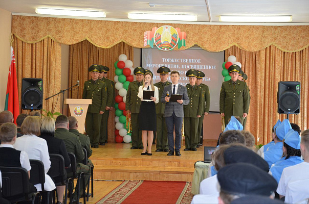 В Ляховичах открыли военно-патриотический клуб «Форпост»