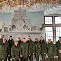 Военнослужащие 60-го отдельного полка связи посетили Старый замок в Гродно