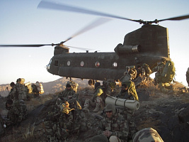 США планируют поставить Афганистану вертолеты СН-47 Chinook