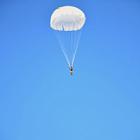 Военнослужащие 38 одшбр совершили прыжки с парашютом