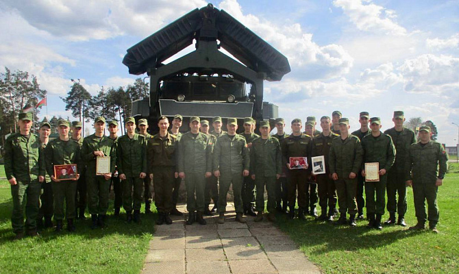 Ритуал чествования военнослужащих, выслуживших установленные сроки срочной военной службы