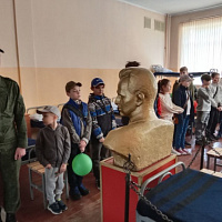 В гостях у гвардейцев